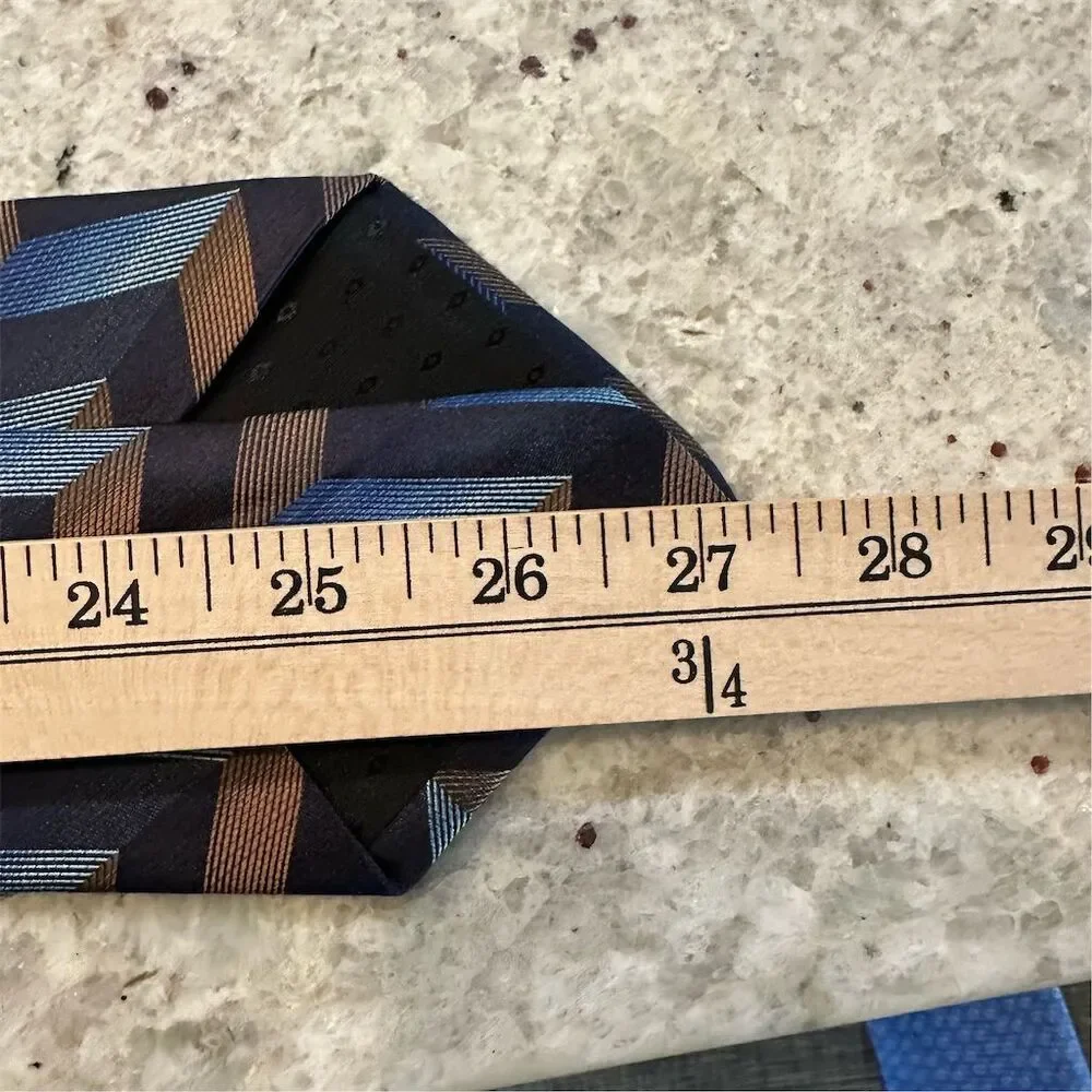 Bugatti Men's Silk Tie‎ Blue Brown Chevron Geometric Pattern USA